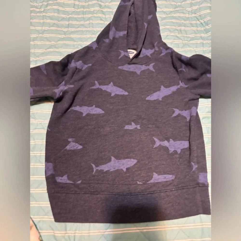 Old Navy 5T hoody-SHARKS